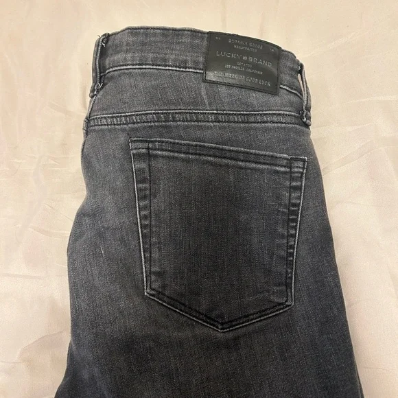 Lucky Brand Jeans - Picture 6 of 6